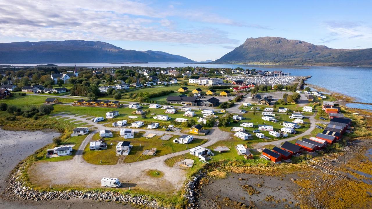 Topcamp Havblikk - Helgeland Nesna Exterior photo
